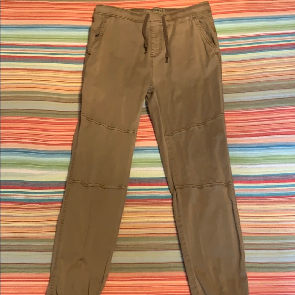 True craft joggers